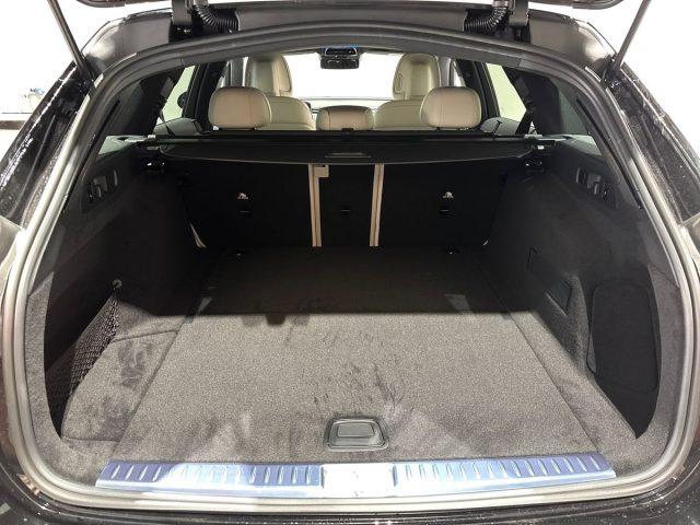 MERCEDES-BENZ E 220 d Mild hybrid 4Matic S.W. AMG Line Advanced