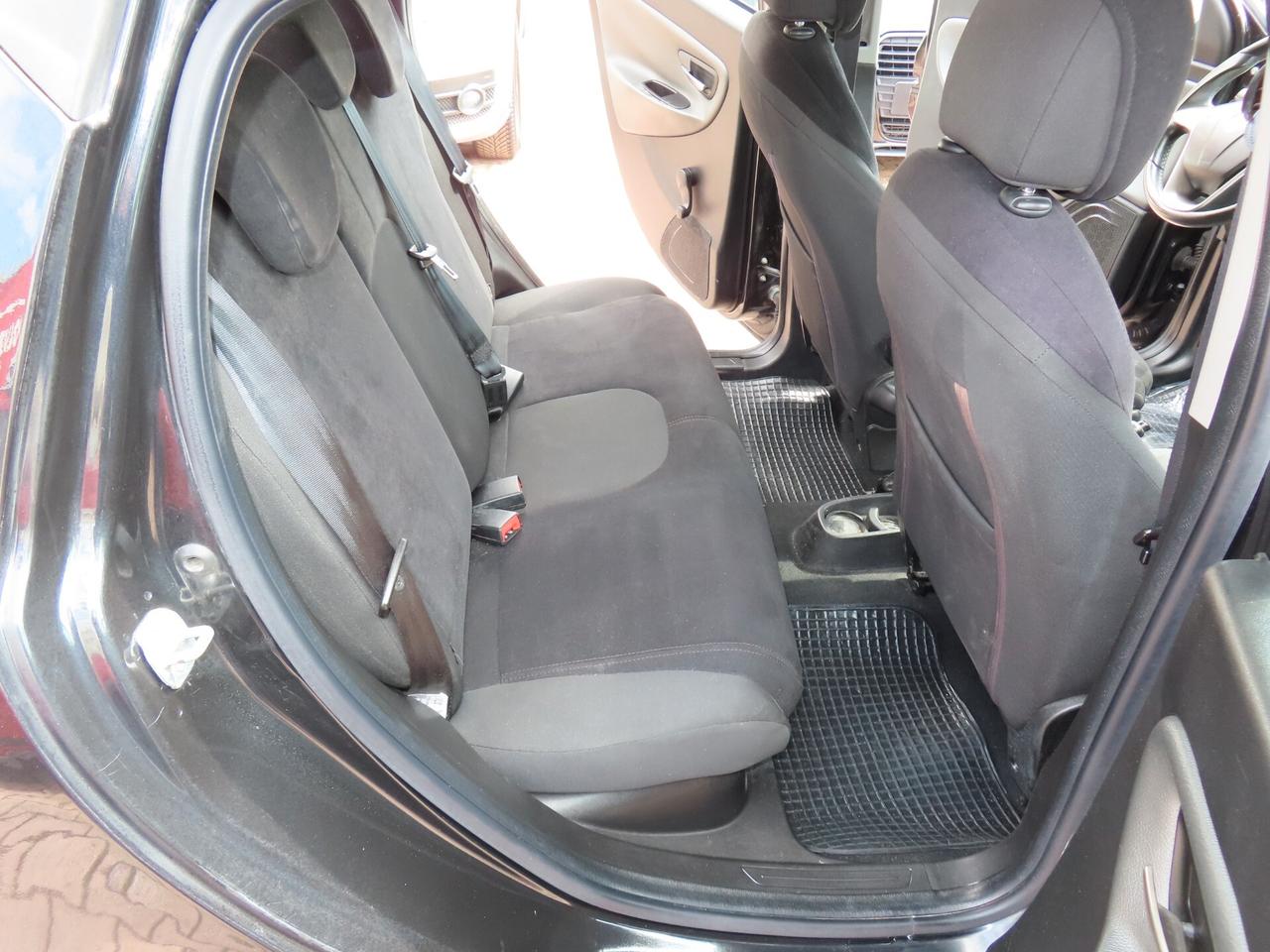 Lancia Ypsilon 1.3 MJT Platinum 120.000 KM