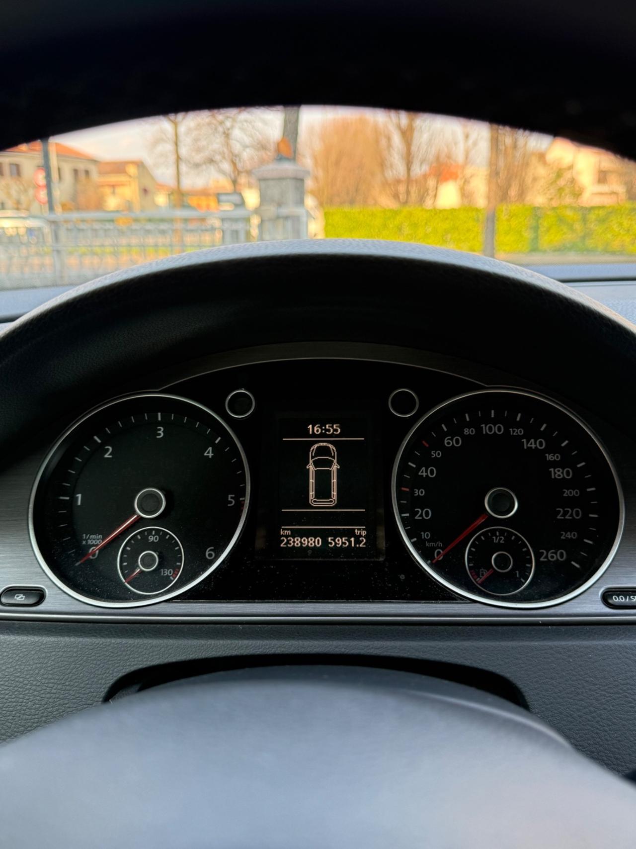 Volkswagen Passat 1.6 TDI Comfortline BlueM. Tech.