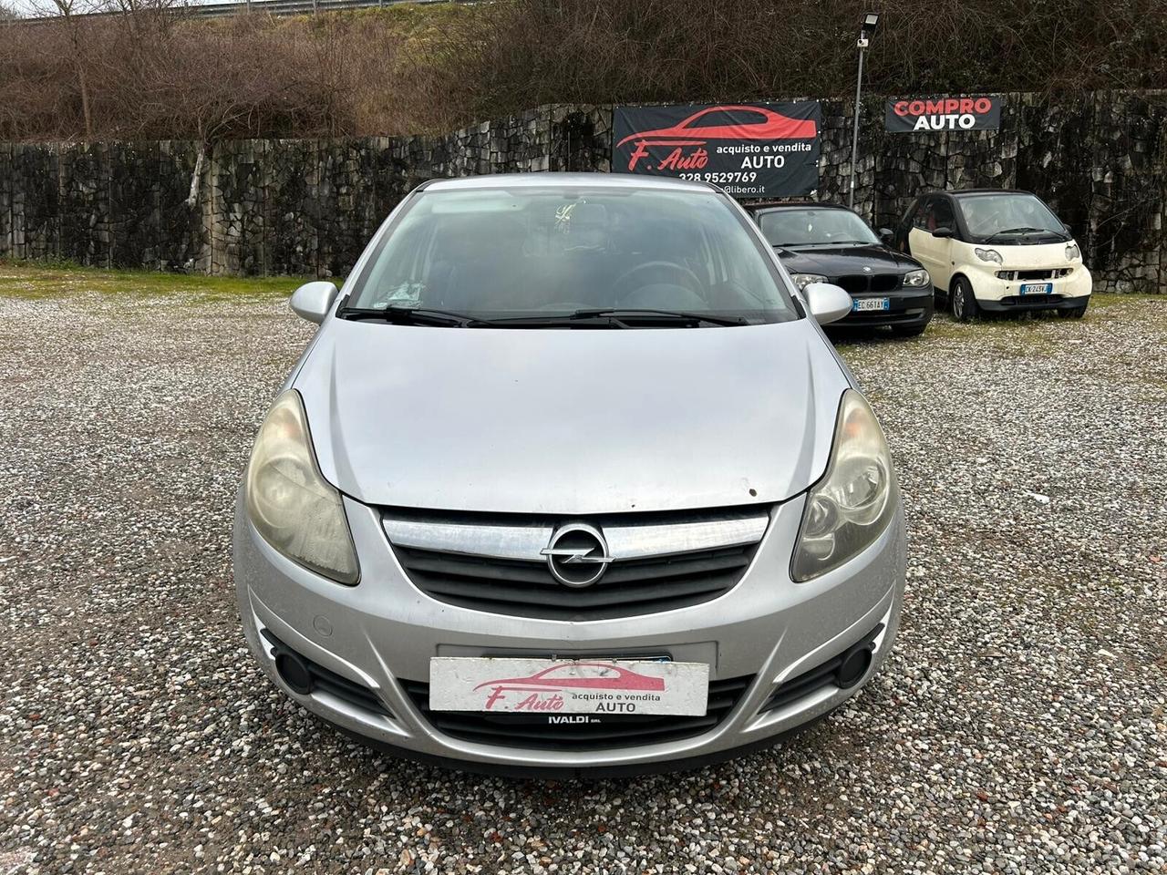 Opel Corsa 1.2 NEOPATENTATI