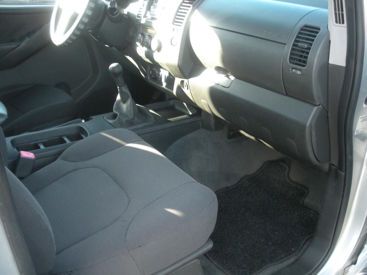 Nissan Navara 2.5 dCi 4 porte Double Cab XE