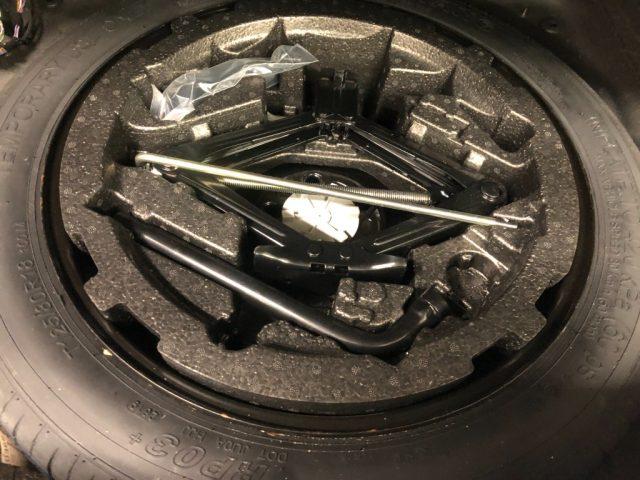 VOLVO XC40 T3 Geartronic Momentum