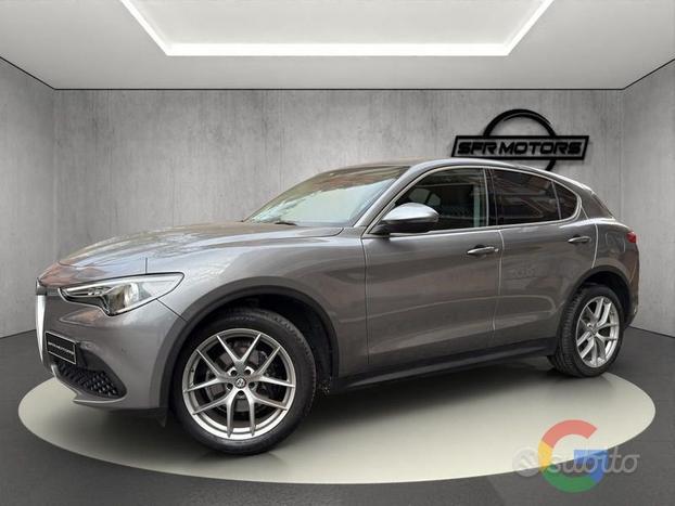 Alfa Romeo Stelvio Q4 280cv - PREZZO PROMO