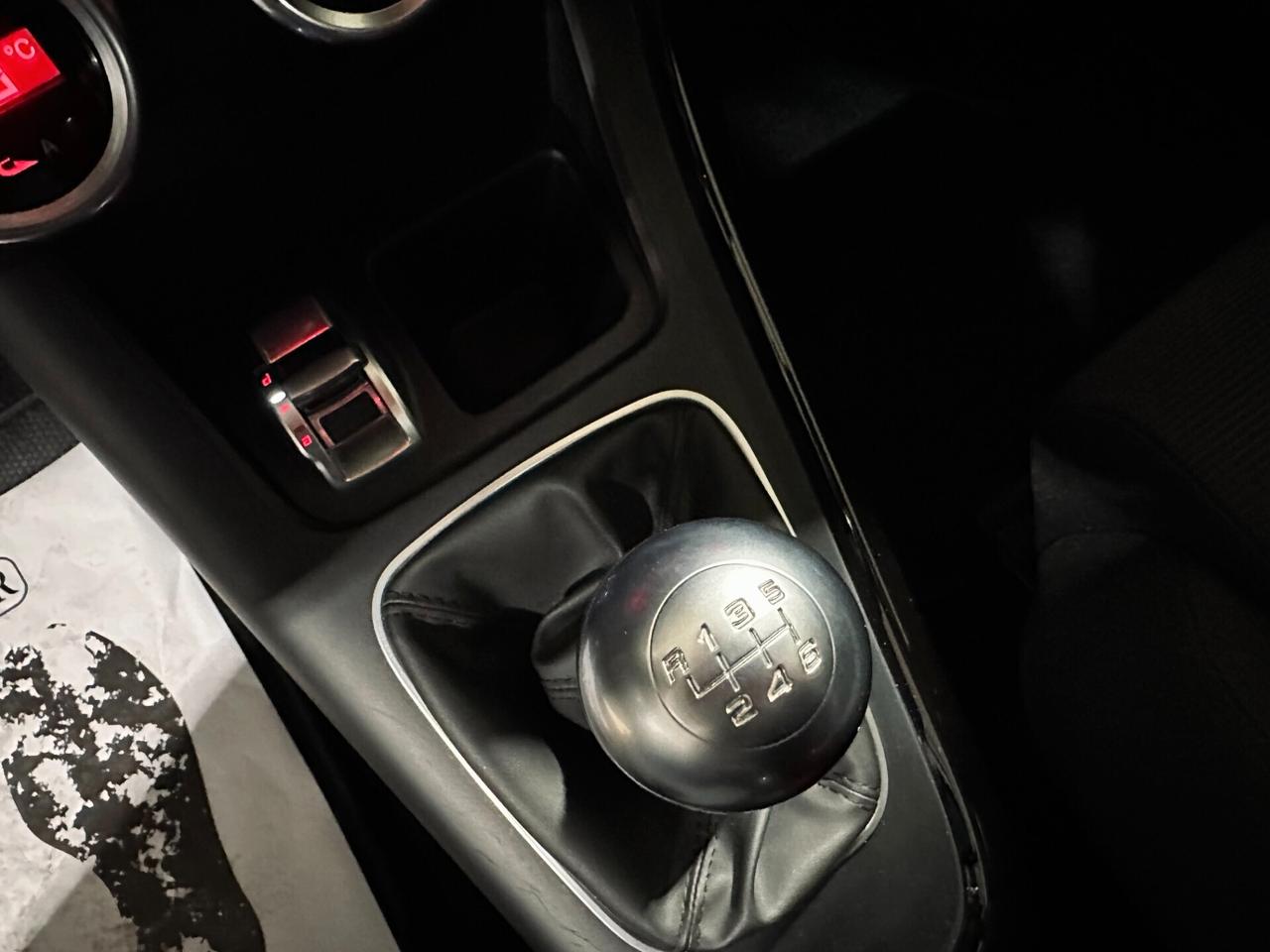 Alfa Romeo Giulietta 1.6 JTDm-2 NEOPATENTATI-PARI AL NUOVO