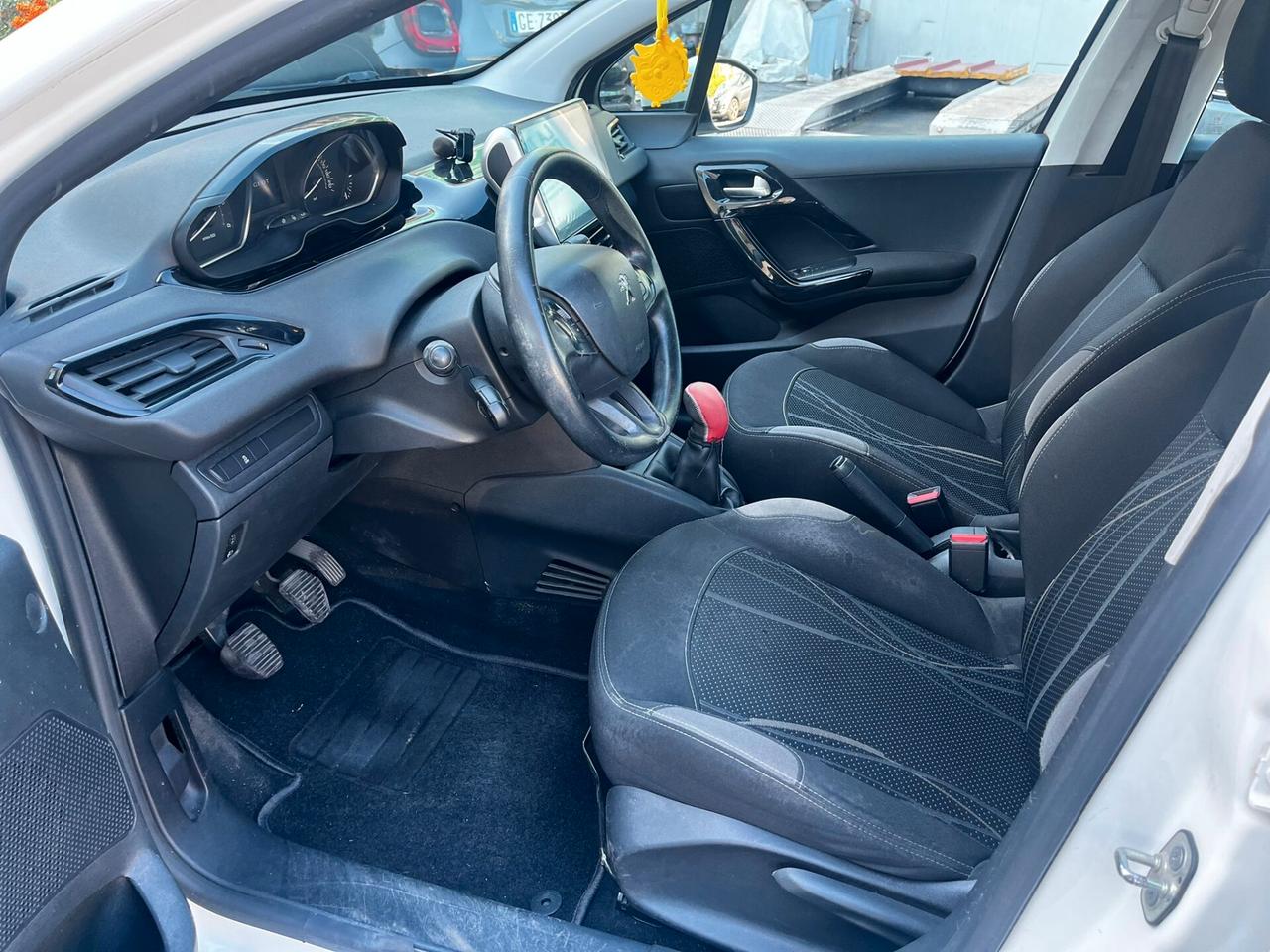 Peugeot 208 1.4 HDi 68 CV 5 porte Access