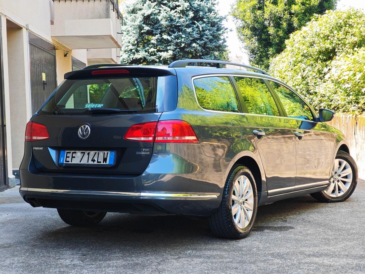 Volkswagen Passat Variant 1.6 DIESEL 105cv / Unipro