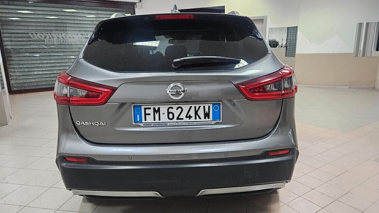 Nissan Qashqai 1.5 dCi N-Connecta