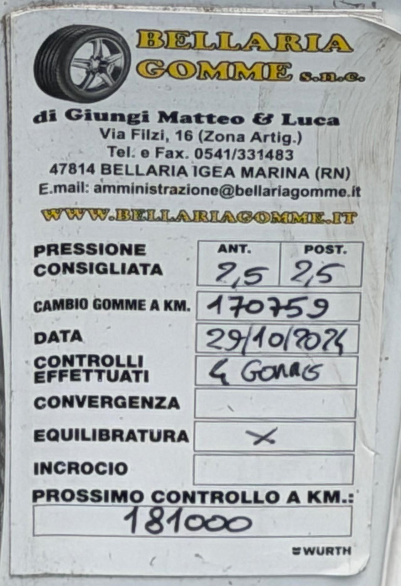 Toyota Yaris 1.0 Gpl 70 Cv