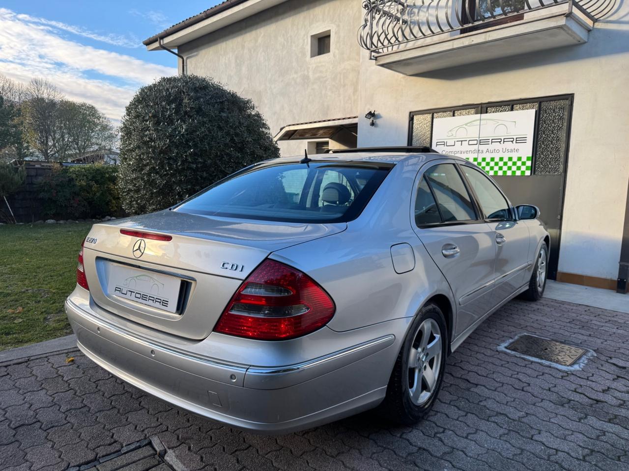 Mercedes-benz E 270 CDI cat Avantgarde