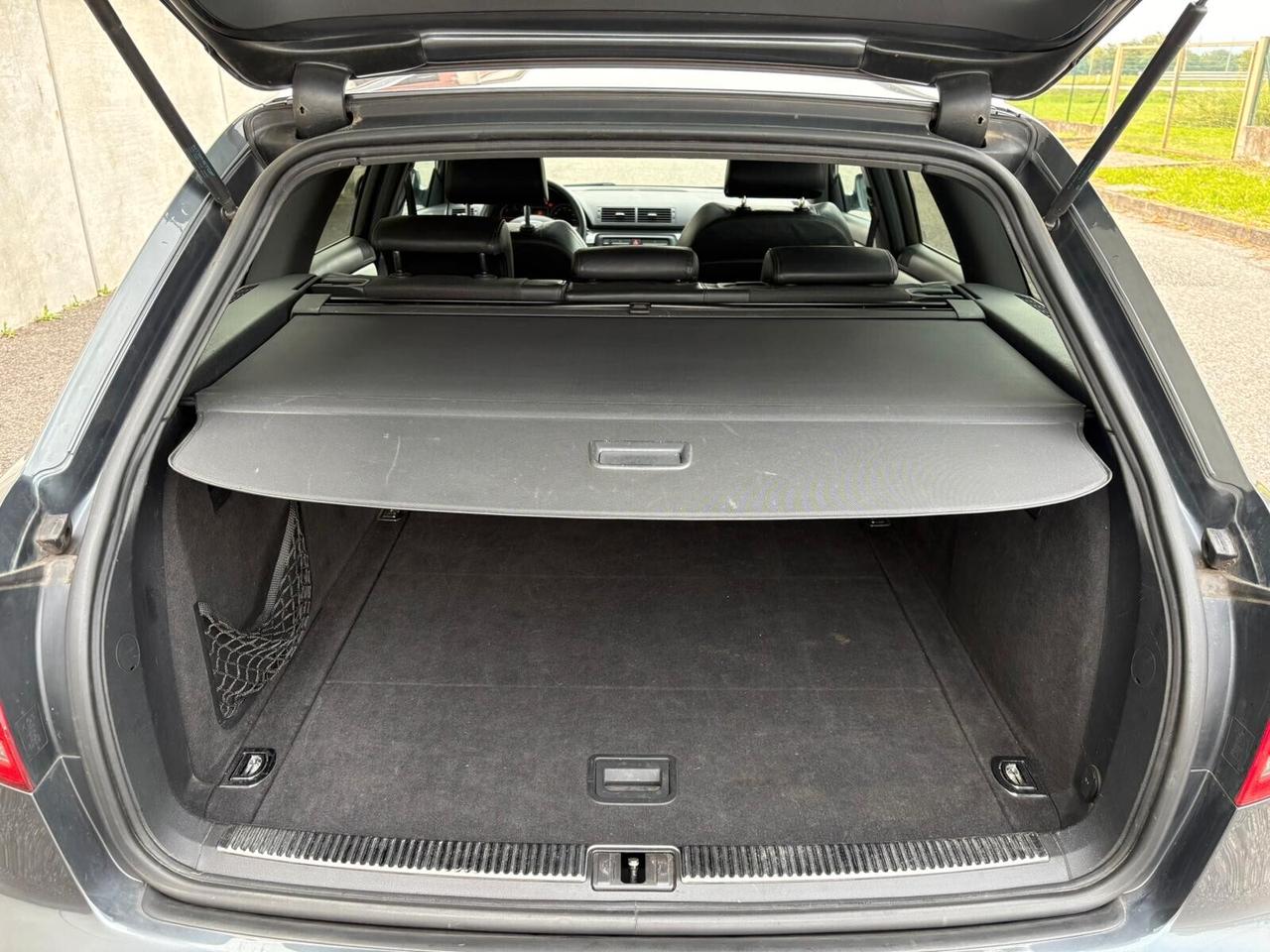 Audi A4 Avant 2.0 TDI 140CV *S-LINE*