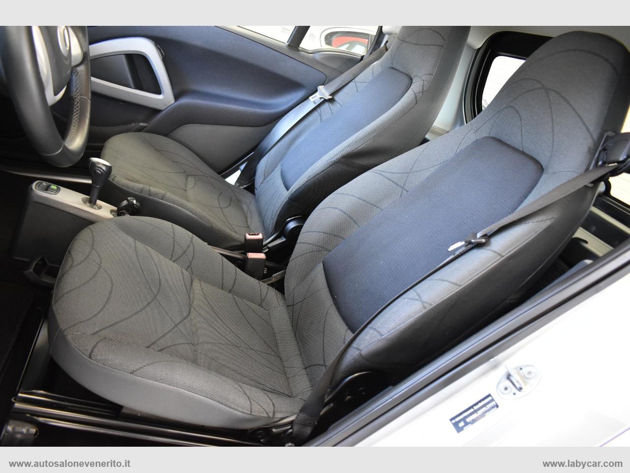 SMART fortwo 1000 52 kW MHD coupé passion