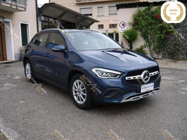 MERCEDES-BENZ GLA 200 d Automatic Business Extra Cross