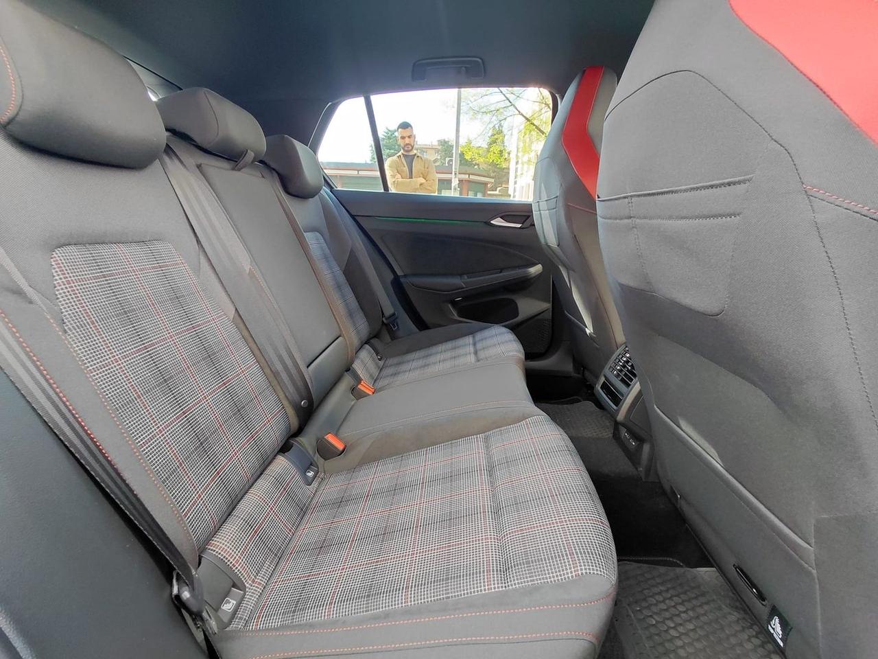 Volkswagen Golf 2.0 tsi DSg 265 Cv TSI GTI #10384