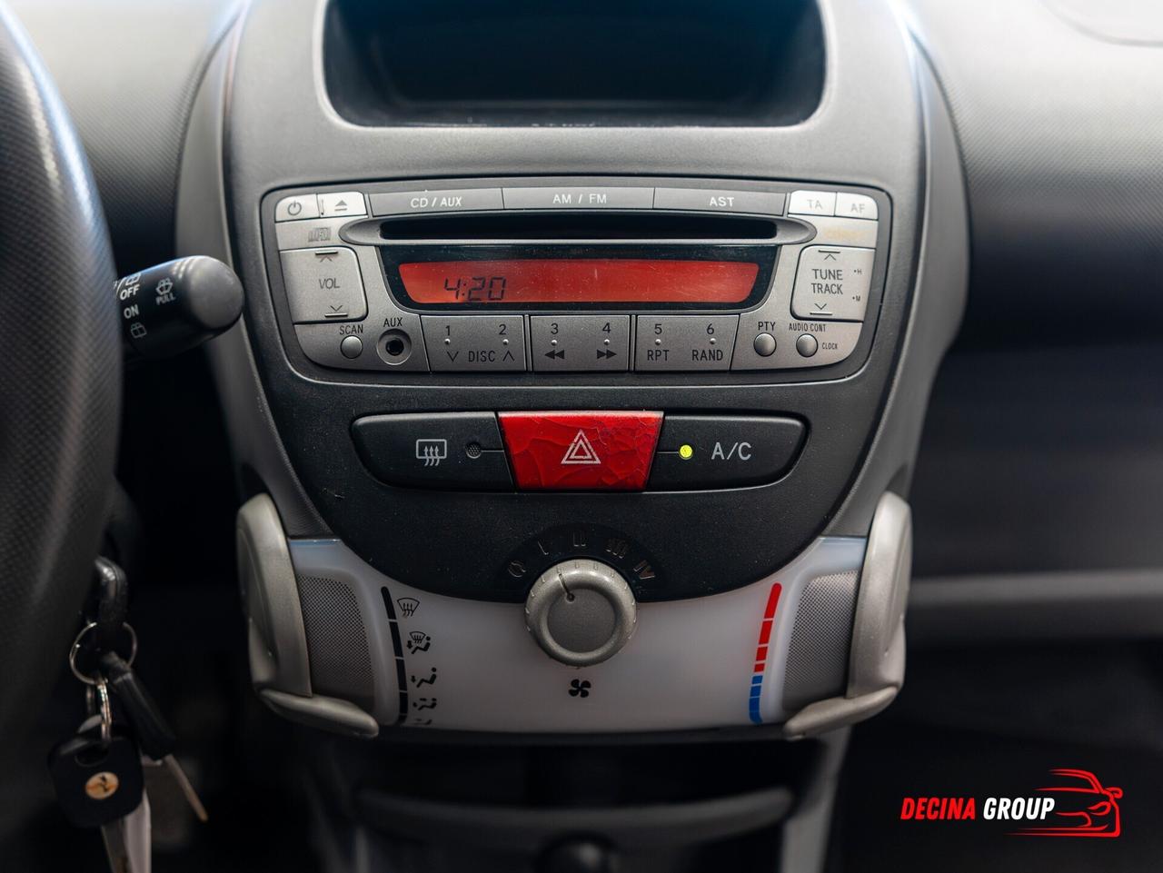 Peugeot 107 1.0 68 cv 3p. Desir