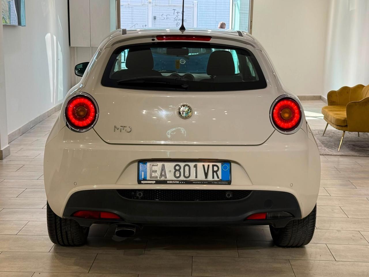 Alfa Romeo MiTo 1.4 T 155 CV Distinctive Sport Pack