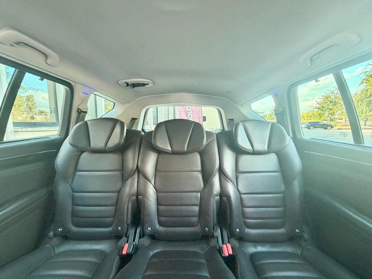 Renault Espace dCi 160CV EDC Energy Initiale Paris 4Control