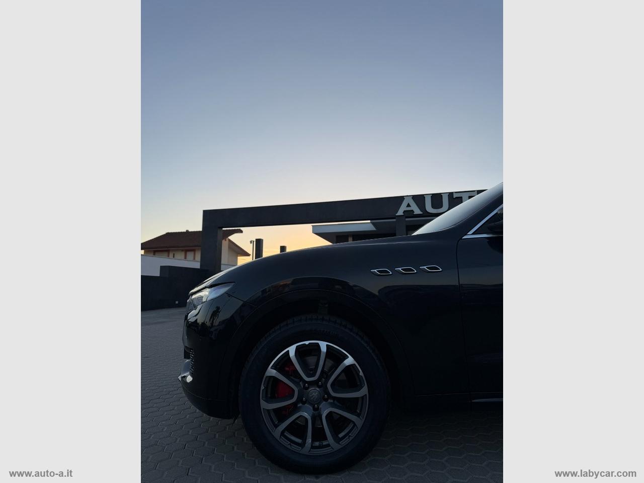 MASERATI Levante V6 Diesel 275 CV AWD Granlusso