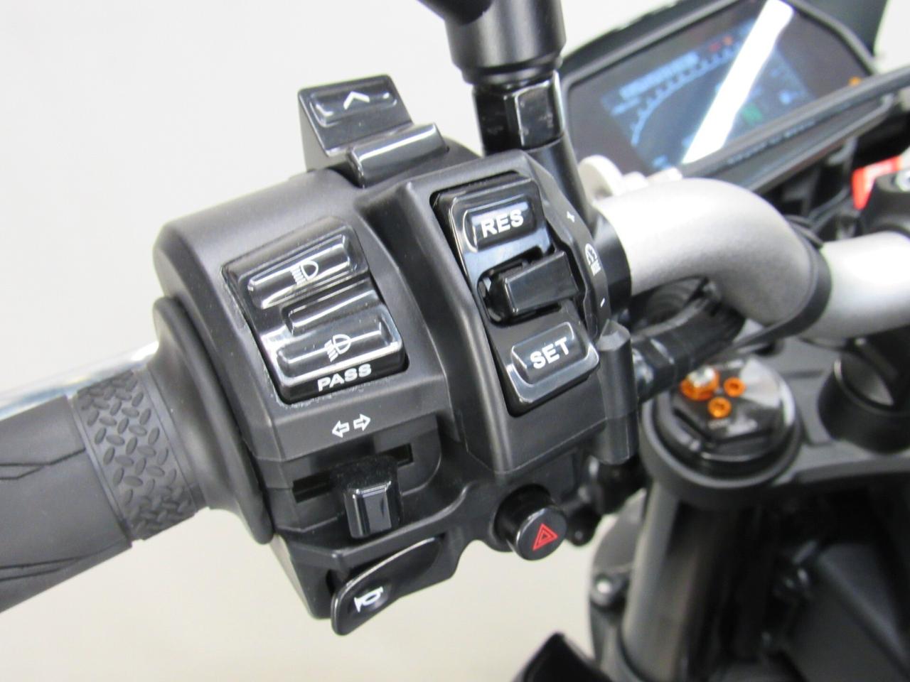 Yamaha MT-10 ABS TECH BLACK