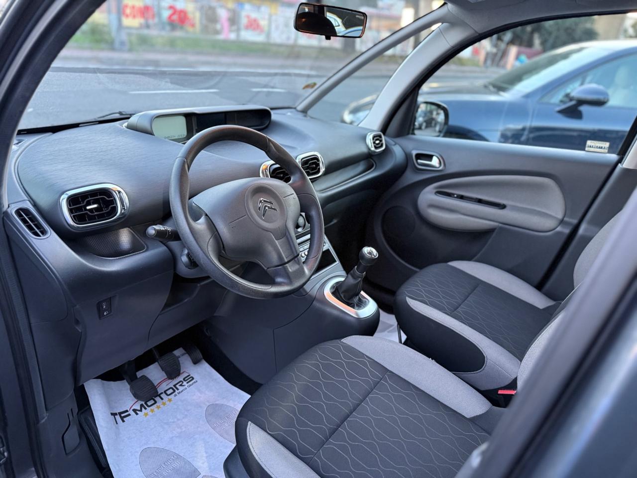 Citroen C3 Picasso 1.6 HDI SOLO 48.000KM - 10/2014