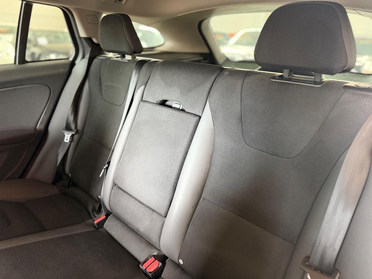 Volvo V60 D3 Geartronic Summum