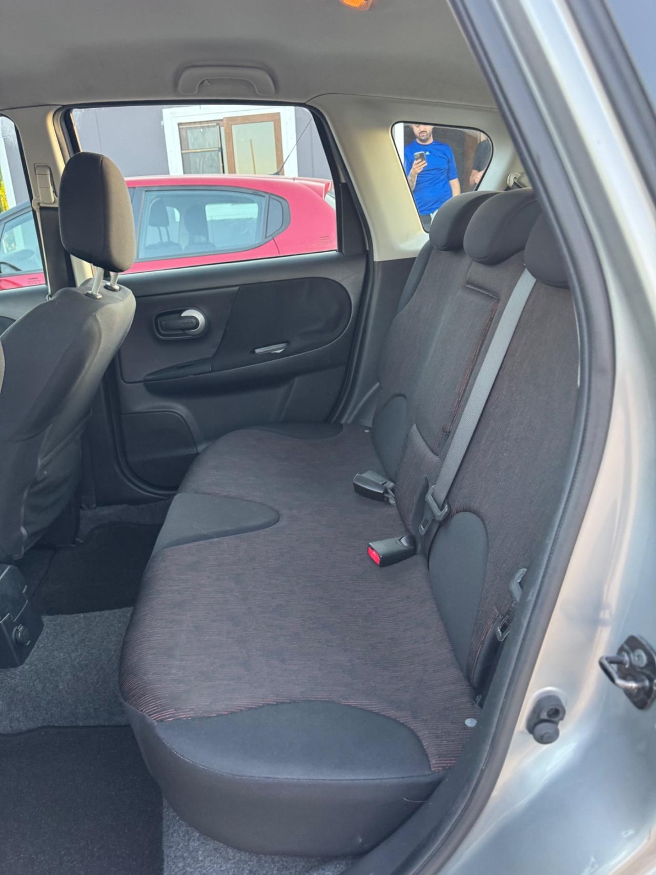 Nissan Note 1.4 16V Silver Edition