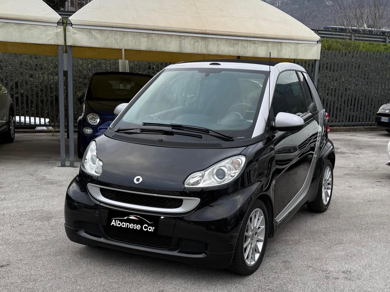 Smart ForTwo 1.0 MHD 70 CV Cabrio Passion