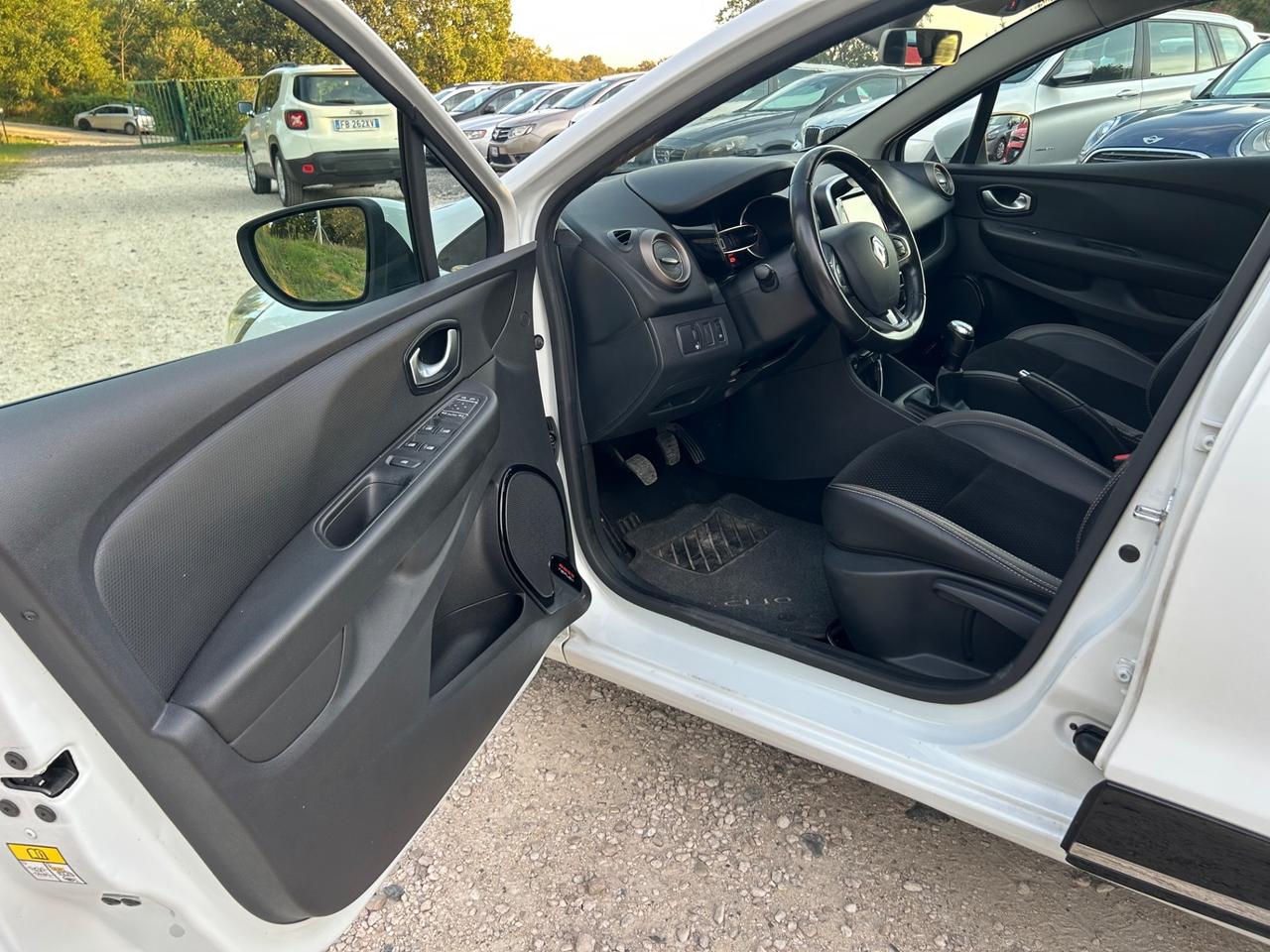 Renault Clio dCi 8V 90CV Start&Stop 5 porte Energy neopatentati
