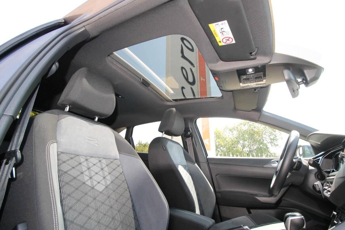 Volkswagen Taigo 1.0 TSI 110 CV DSG R-Line|2022