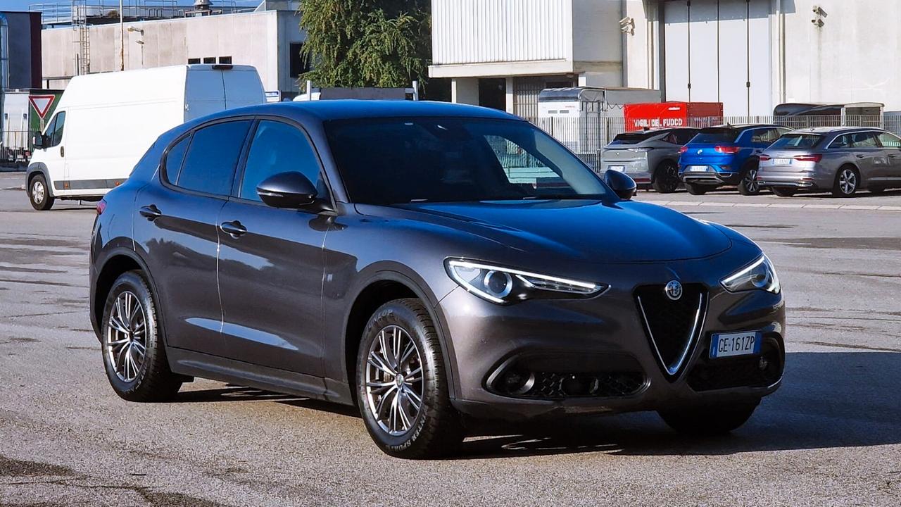 Alfa Romeo Stelvio 2.2 Turbodiesel 190 CV AT8 Q4