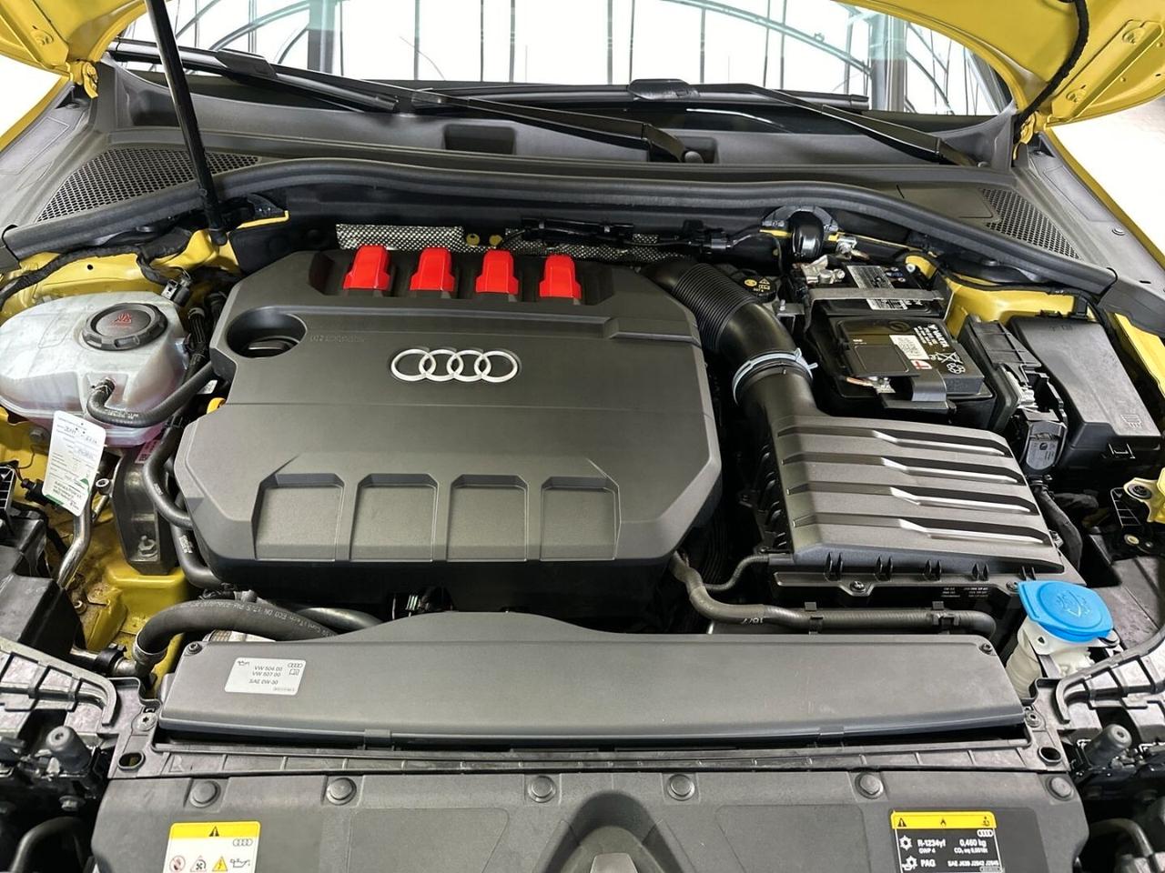 Audi S3 Sportback qu S tro ACC Matrix Navi Sitzh