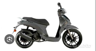 Kl b-tre 125 prezzo bomba euro 5+ nuovo!!!!!