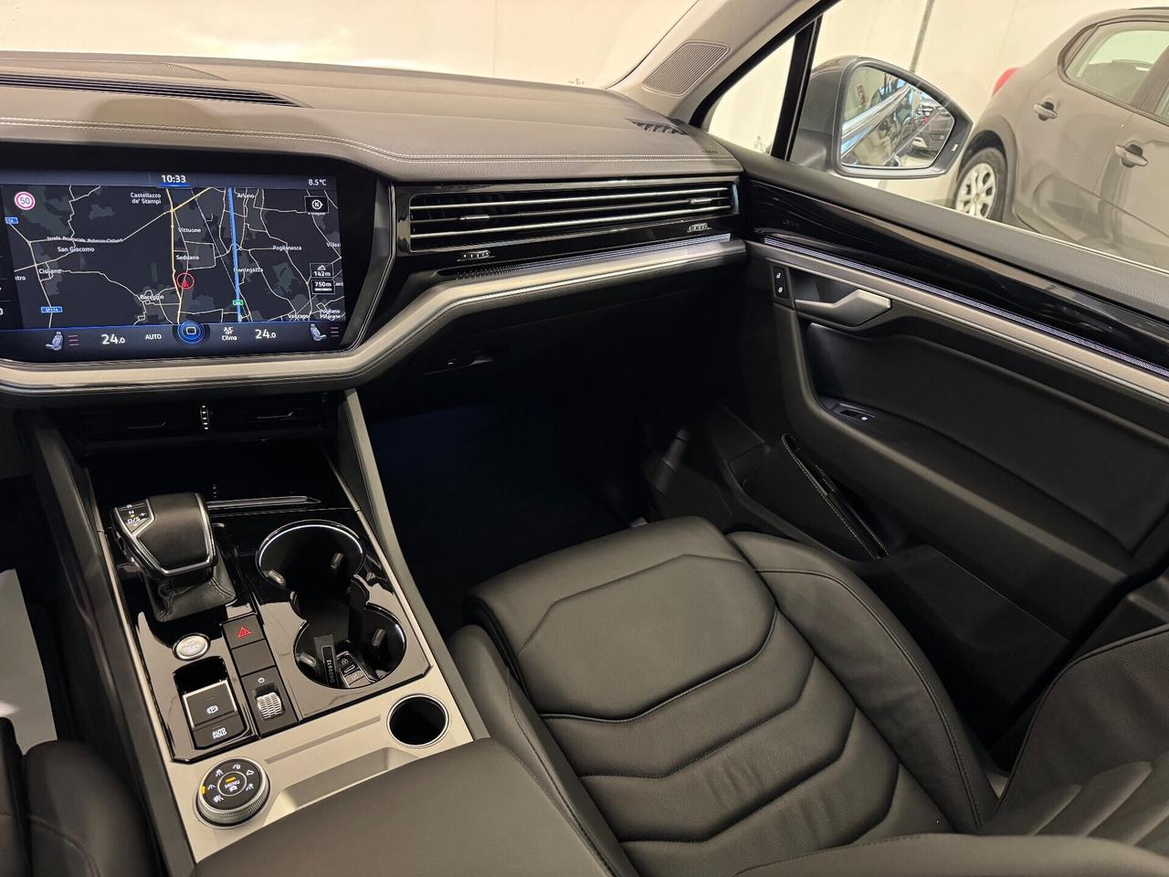 Volkswagen Touareg 3.0 V6 TDI SCR Atmosphere