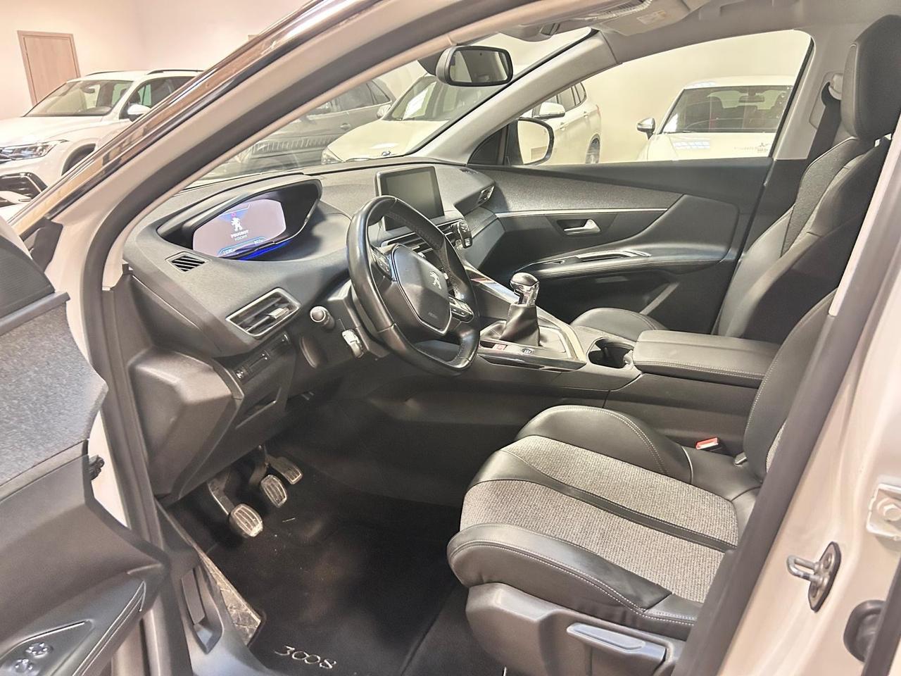 Peugeot 3008 PureTech Turbo 130 S&S Allure