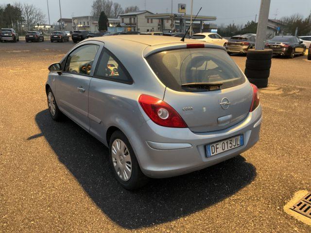 OPEL Corsa 1.2 3 porte Club