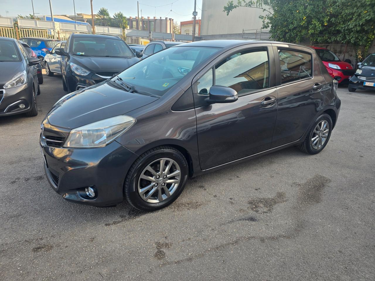 Toyota Yaris 1.4 D-4D 5 porte Lounge