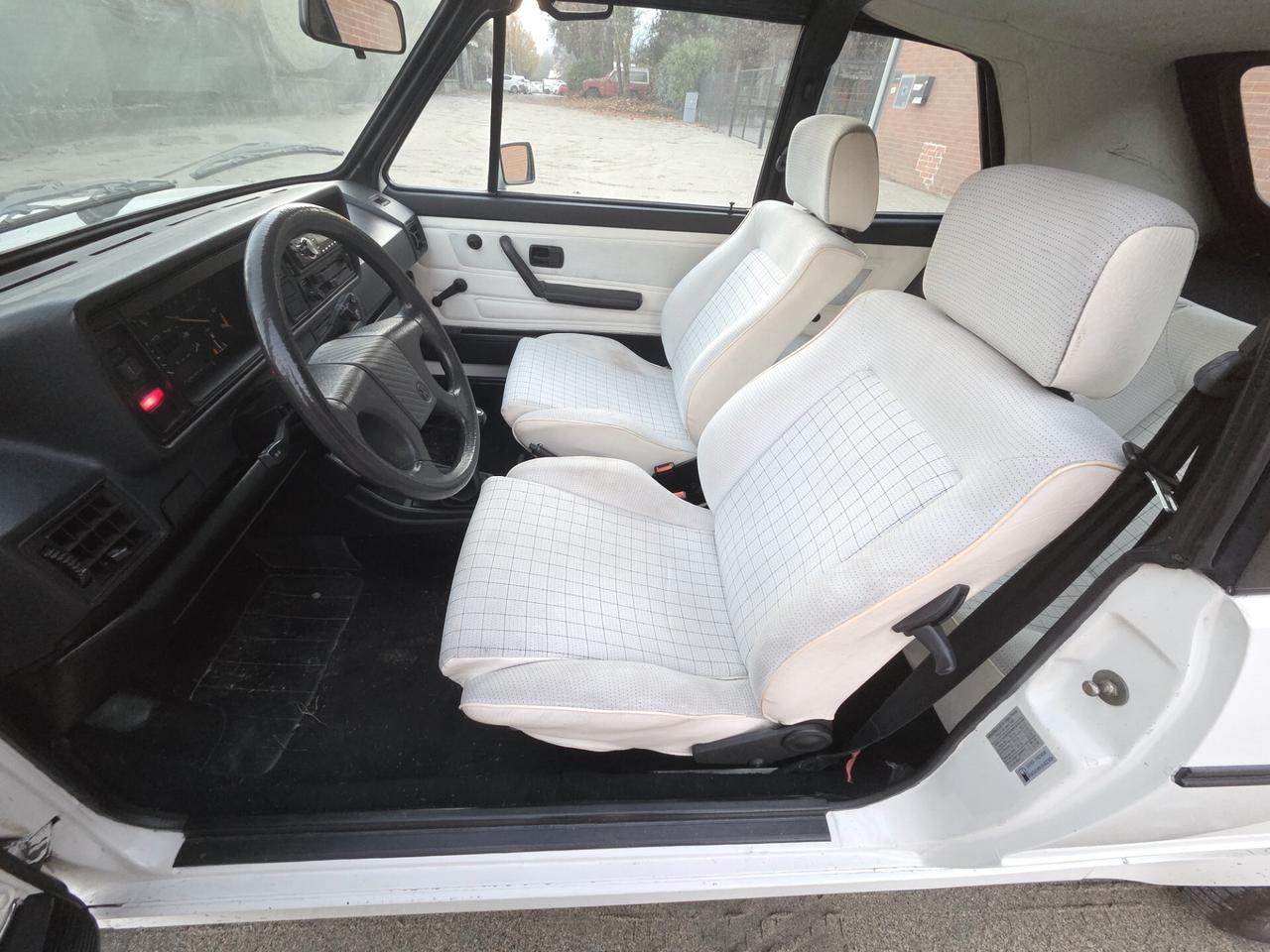 Volkswagen Golf Cabriolet 1800 3 porte Champ 110cv Karmann