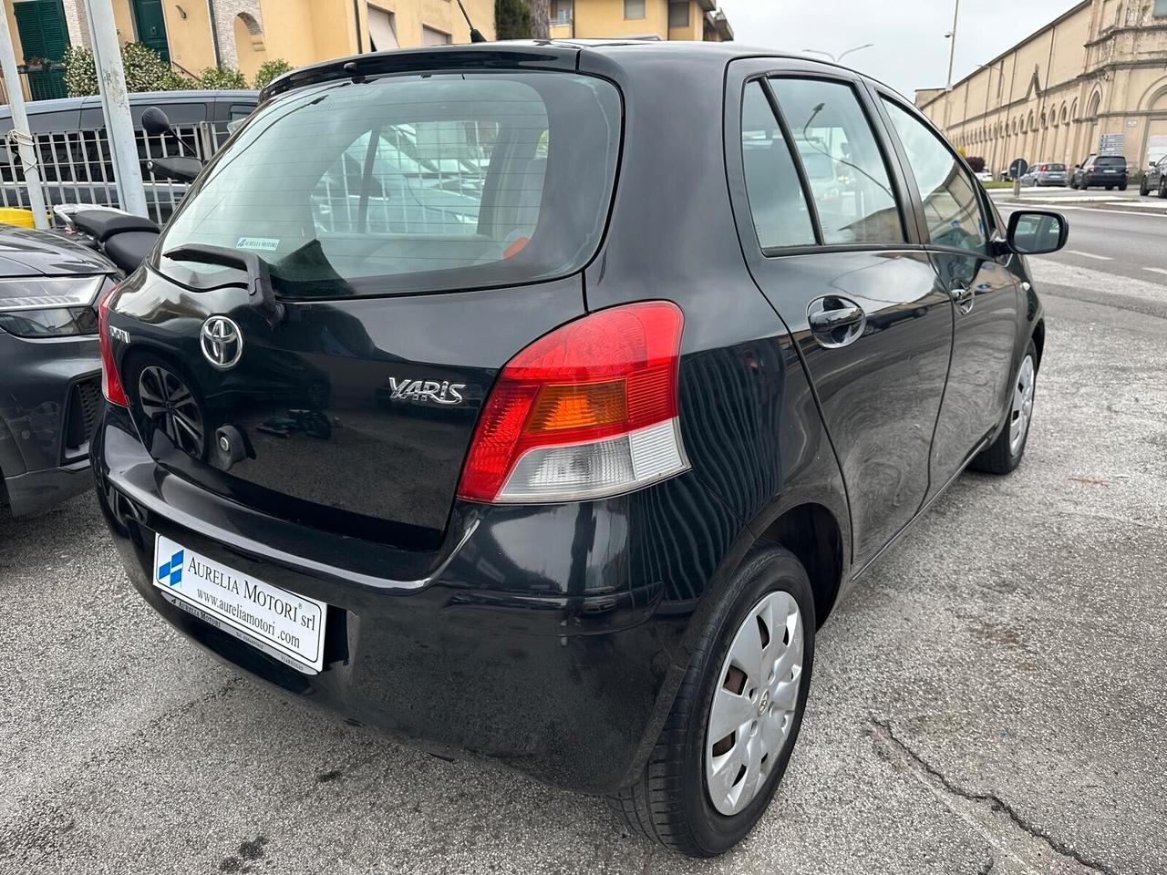 Toyota Yaris 1.4 D-4D 5 porte Sol SOLI 60.000 KM REALI PARI AL NUOVO!!!