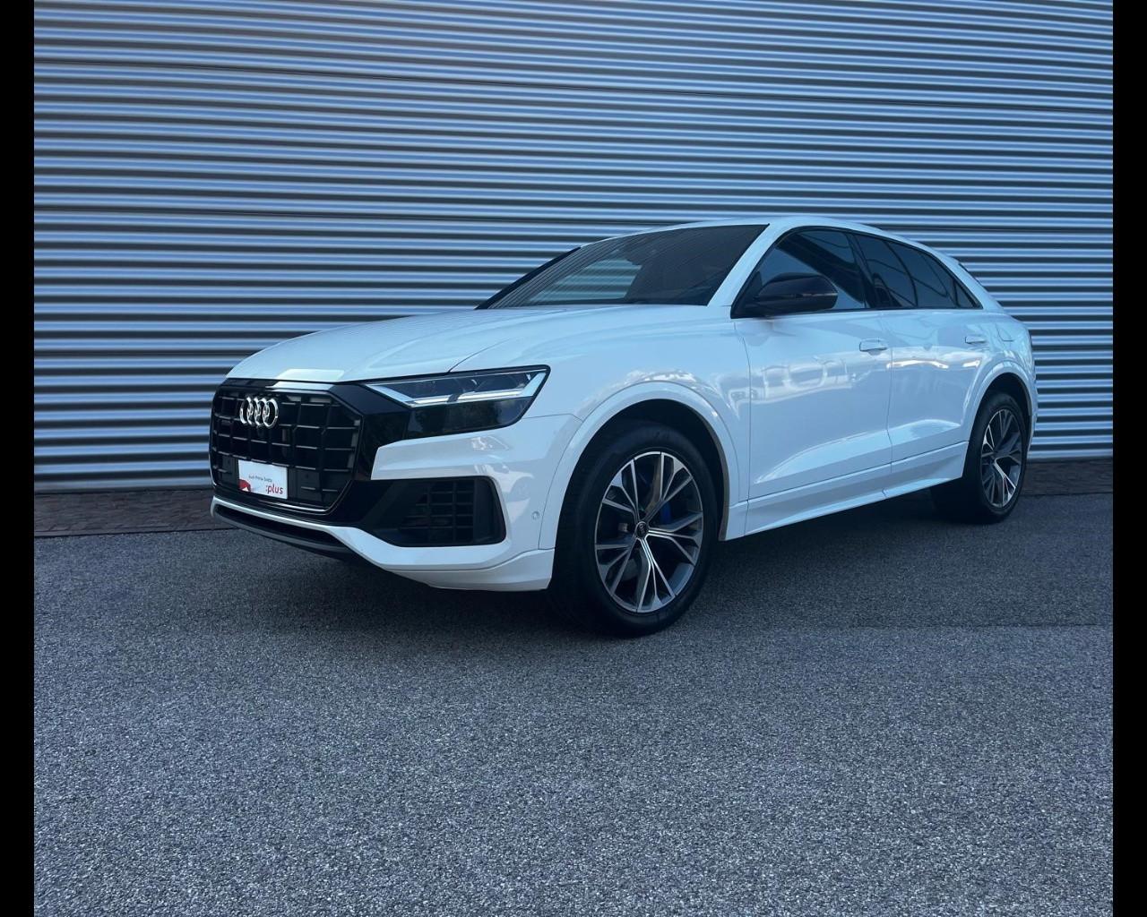 AUDI Q8 55 TFSIe QUATTRO TIPTRONIC