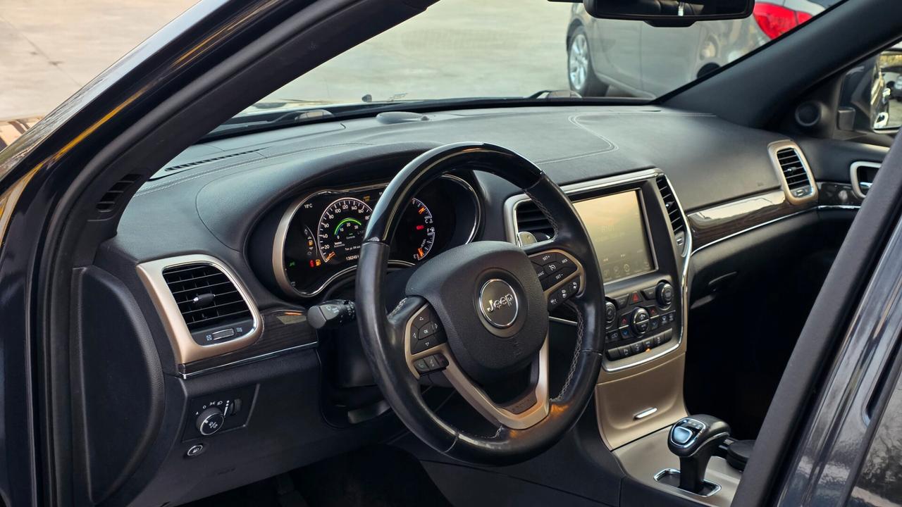 Jeep Grand Cherokee 3.0 V6 CRD 250 CV Multijet II Overland