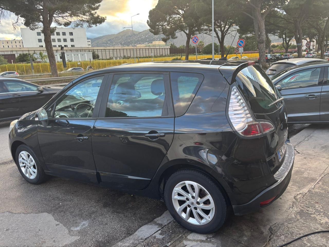 Renault Scenic Scénic XMod 1.5 dCi 110CV Wave