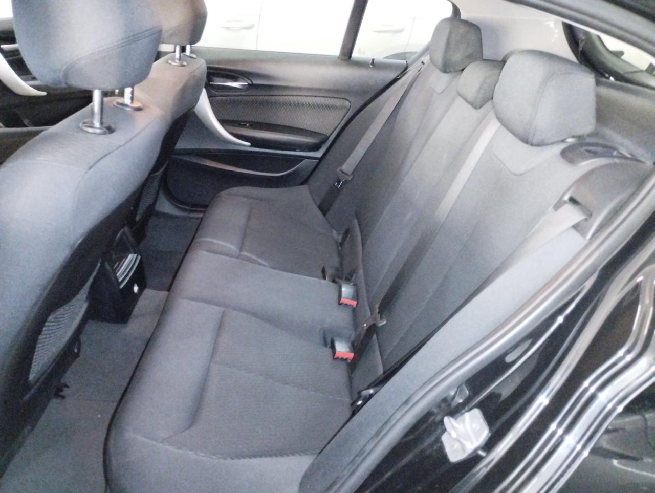 Bmw 116d 5p. Sport