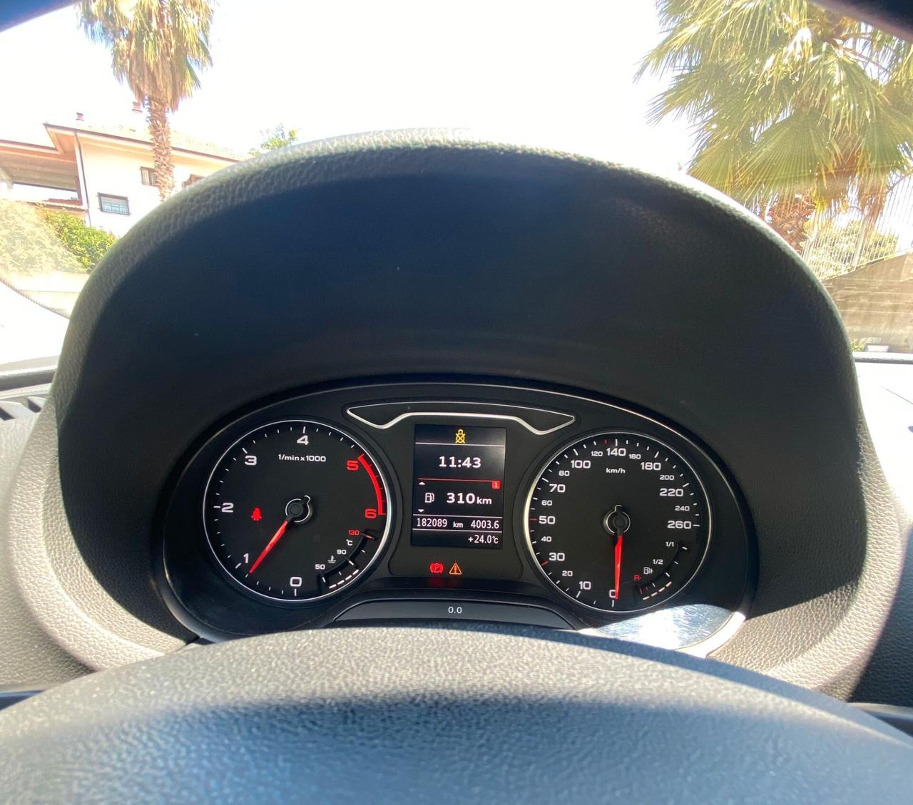 Audi A3 Sportback 1.6 tdi 105cv (77kw) Ambition