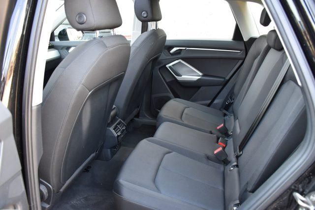 AUDI Q3 40 TDI quattro S tronic Business *TETTUCCIO*