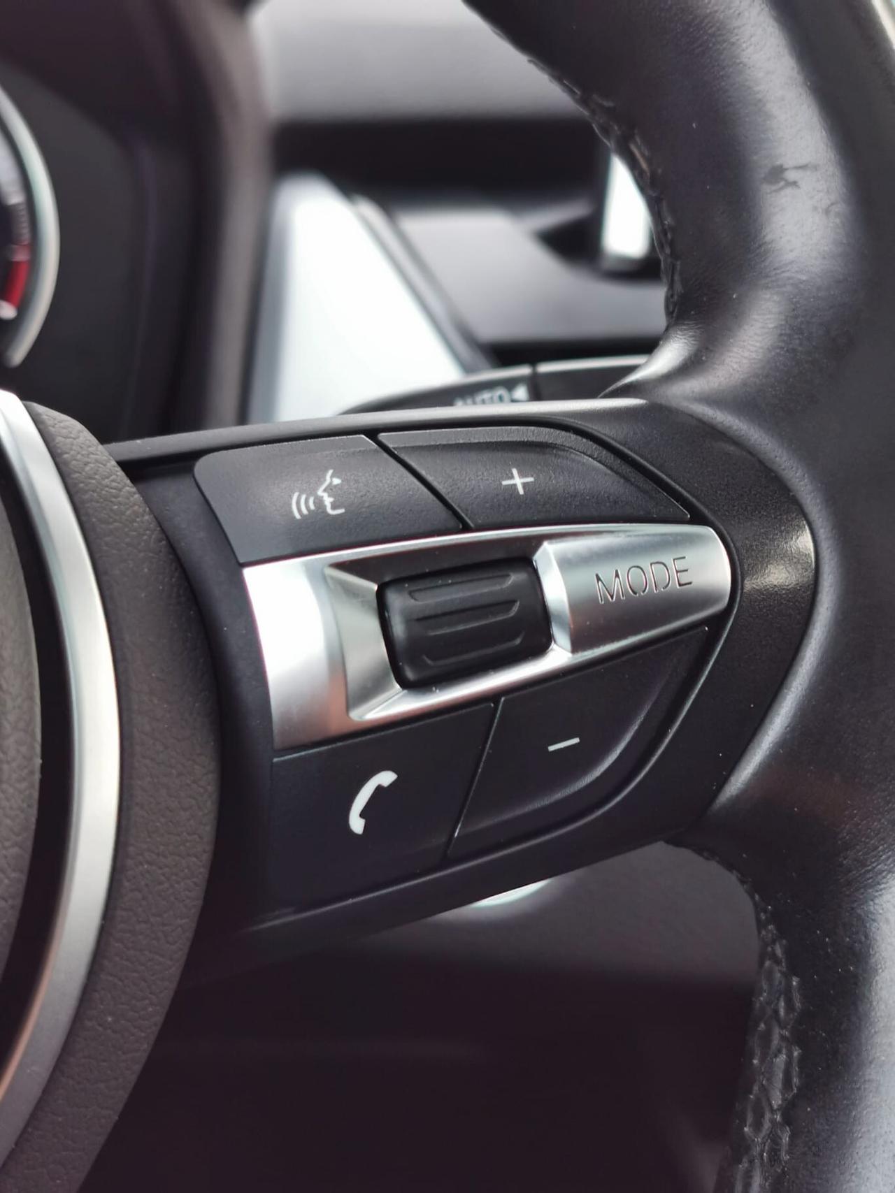 Bmw 216 Active Tourer Luxury autom. 12/2019