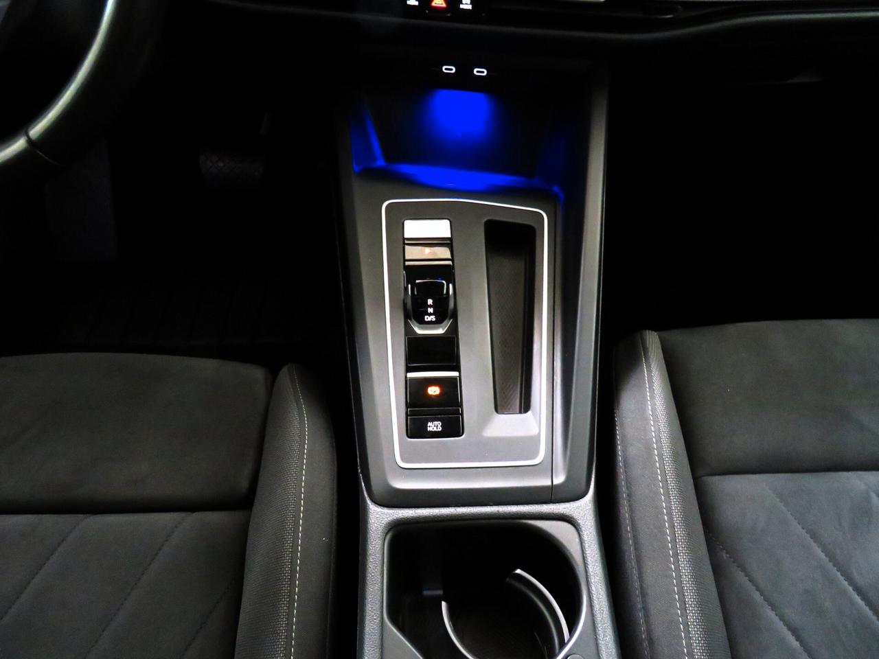 Volkswagen Golf 1.4 tsi ehybrid plugin 204cv totali - dsg