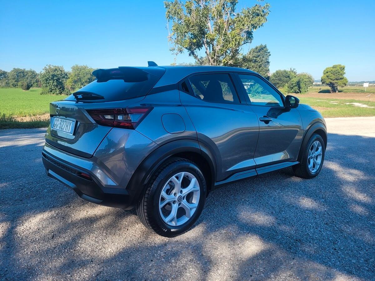 Nissan Juke 1.0 DIG-T 114 CV N-Connecta