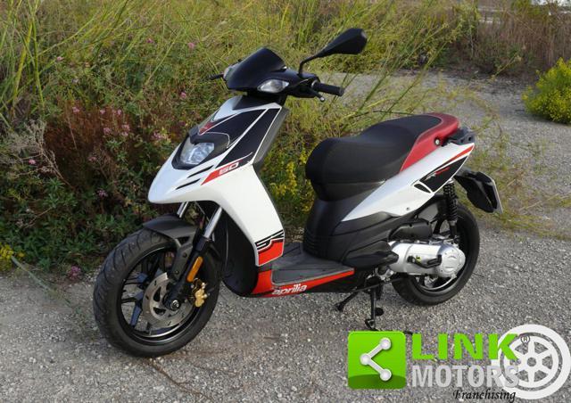 APRILIA SR 50 MOTARD