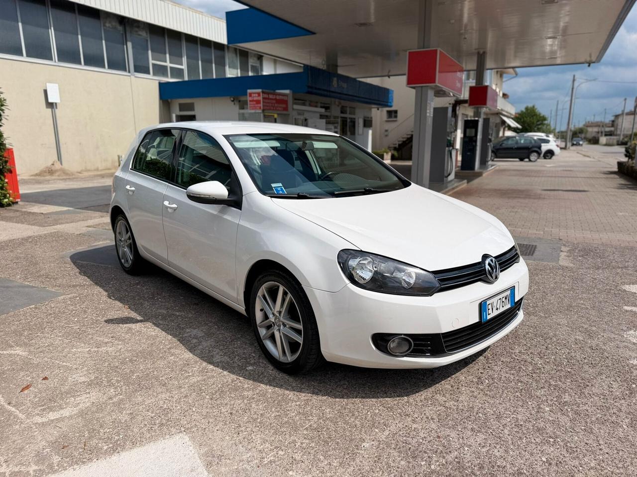 Volkswagen Golf 1.6 TDI DPF 5p. Highline