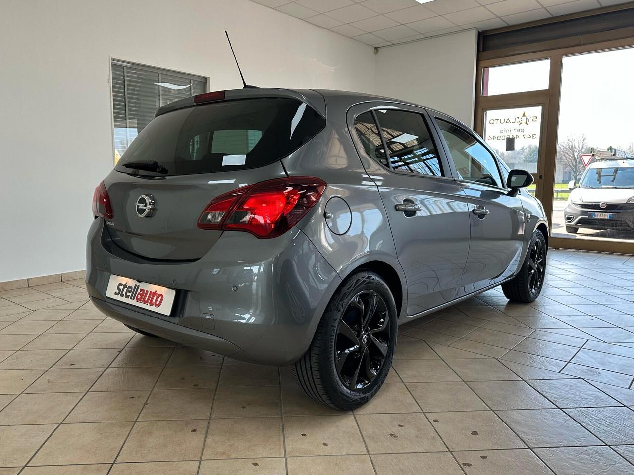 Opel Corsa 1.2 5 porte 120 Anniversary