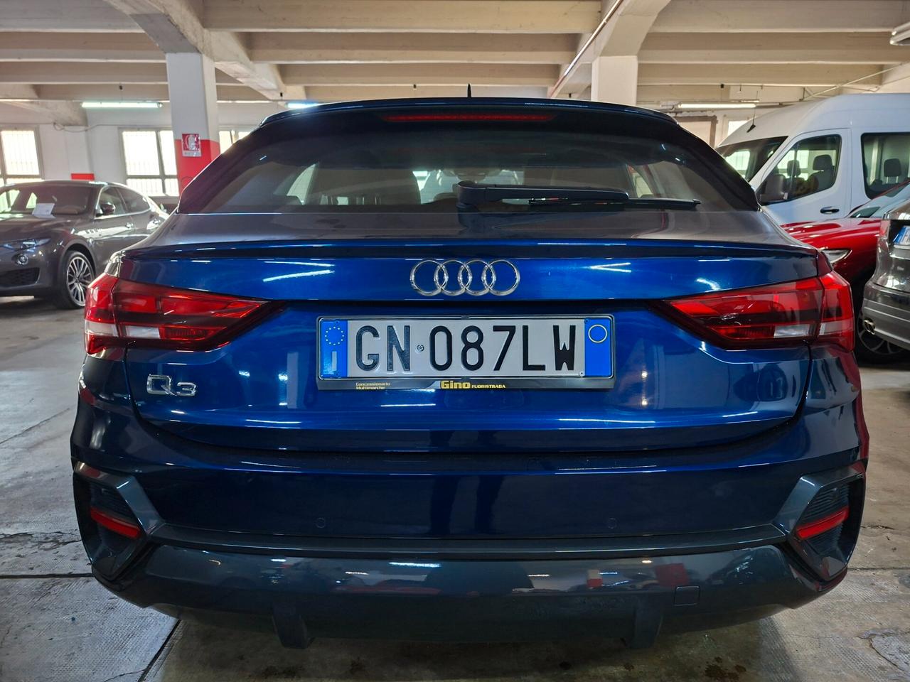 Audi Q3 35 TDI S tronic Business Advanced AUT. 46000 KM!!!